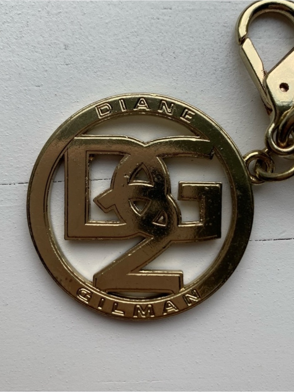 Diane Gilman Gold Circular DG2 Logo Key Fob
